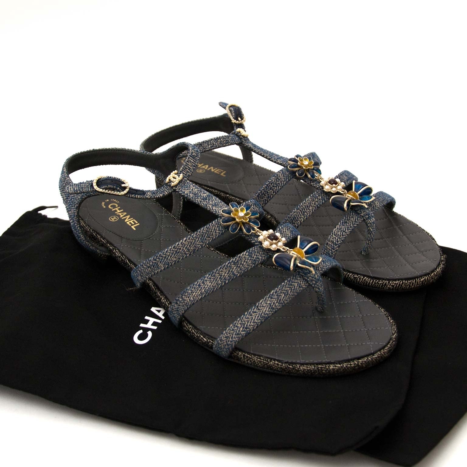 Chanel Denim Embellished Sandals - Size 41 online tegen de beste prijs