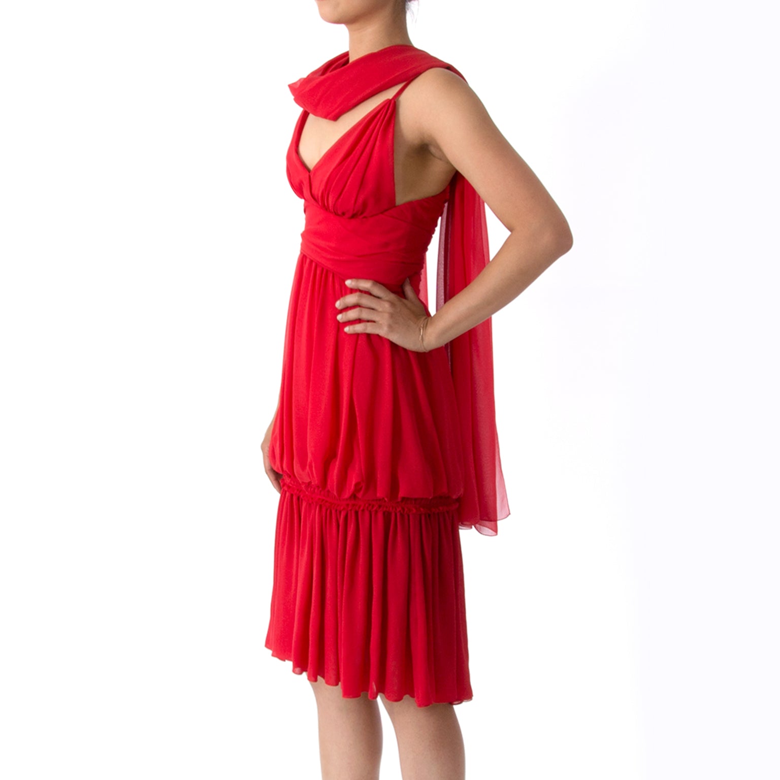 Chanel Ruffled Red Crepe Silk Cocktail Dress + Scarf acheteer en ligne robe chanel soie rouge