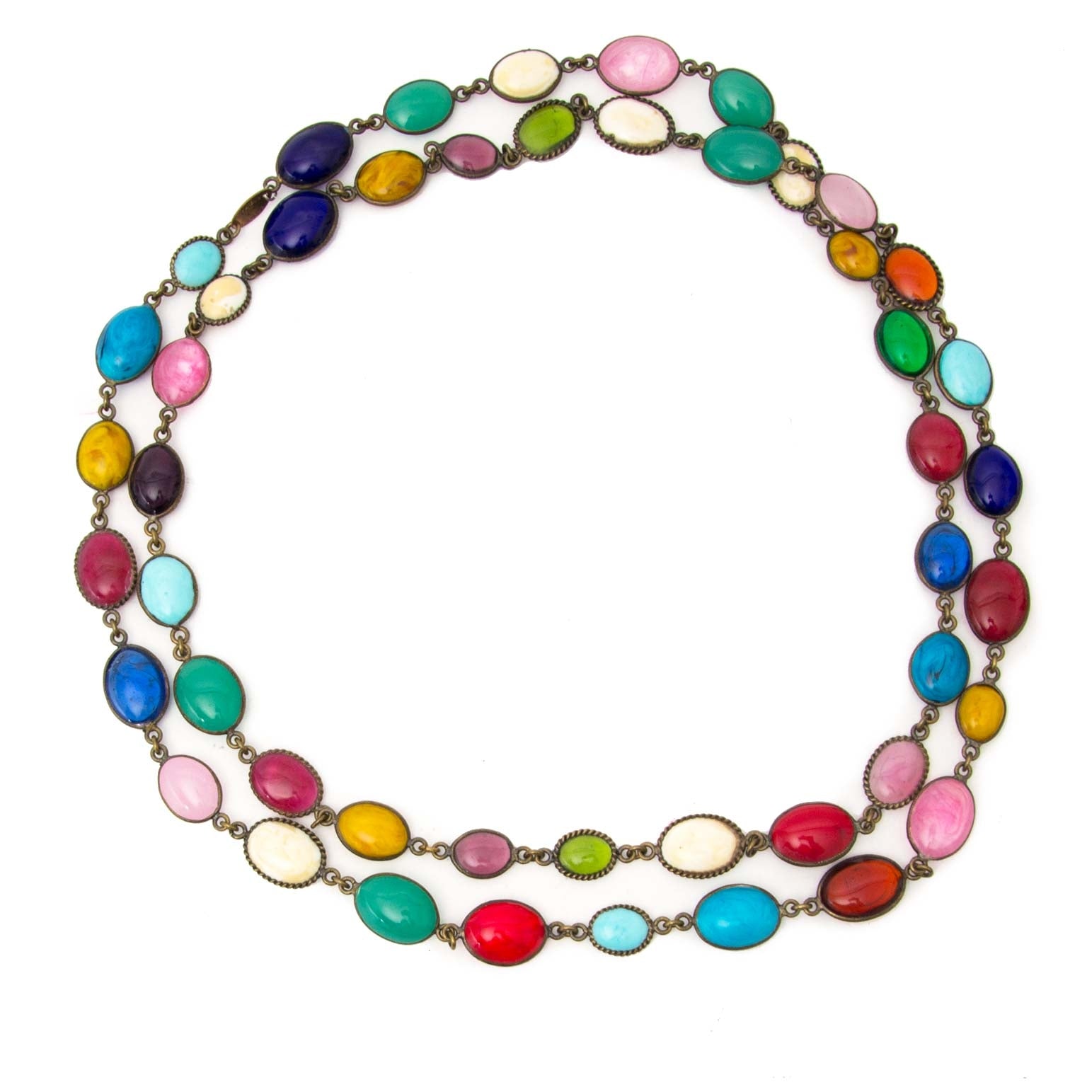 Chanel Vintage Gripoix Poured Glass Colourful Necklace Buy authentic designer Chanel secondhand necklace at Labellov at the best price. Safe and secure shopping. Koop tweedehands authentieke Chanel halsketting bij designer webwinkel labellov.