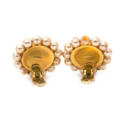 shop safe online your secondhand Chanel Gold Button Sun And Moon Clip On Earrings