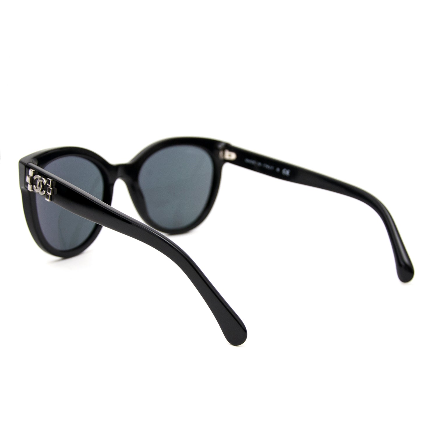 shop safe online at the best price Chanel Pantos Signature Sunglasses