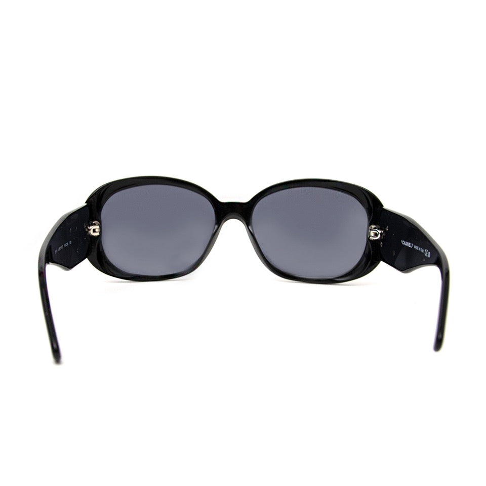comme neufChanel Black Sunglasses White Flowers site en ligne webshop labellov.com