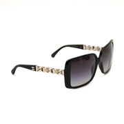 koop tweedehands Chanel Black Chain Sunglasses bij labellov voor een goede prijs