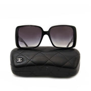 koop Chanel Black Chain Sunglasses en betaal veilig online