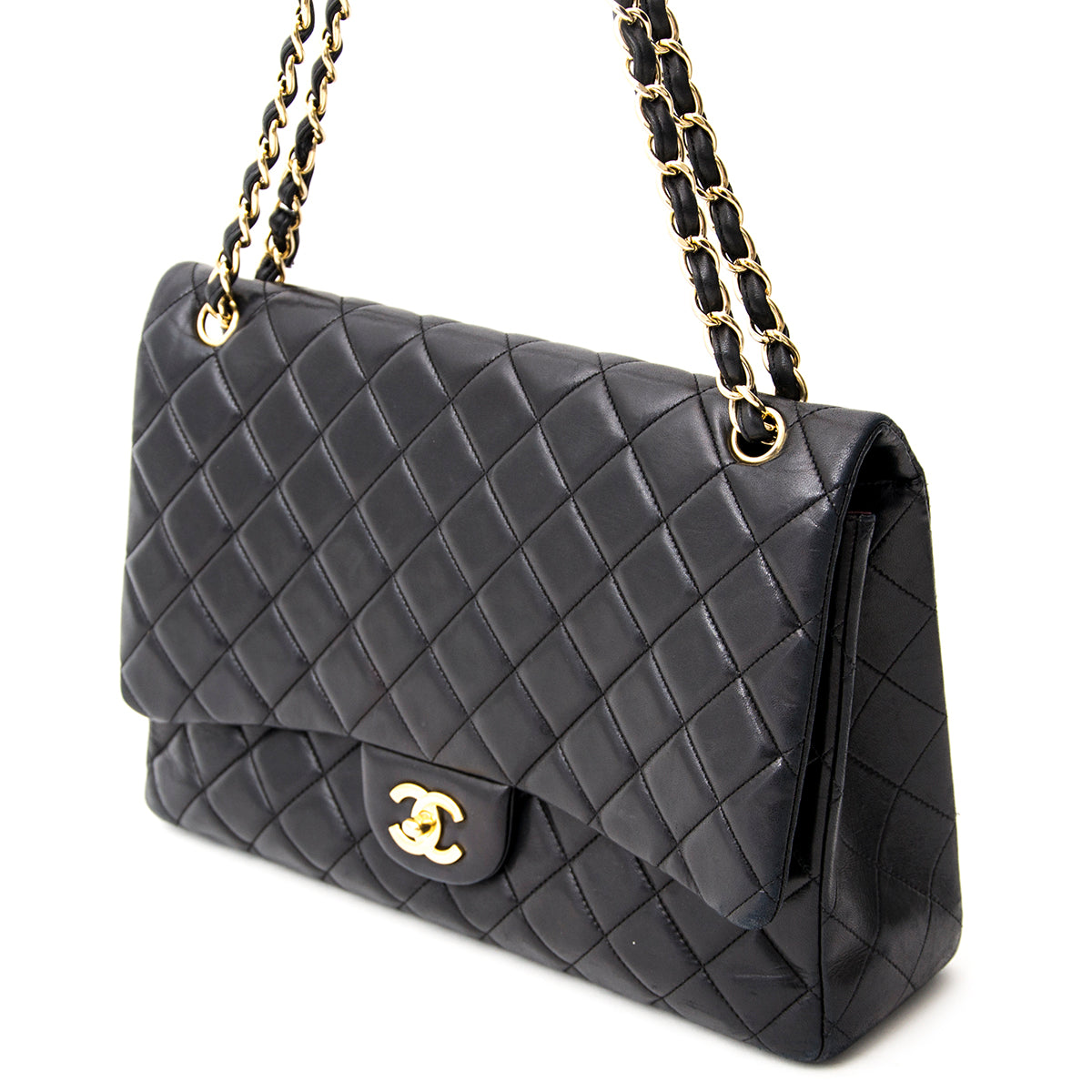 acheter en linge seconde main sac a main Chanel Black Lambskin Jumbo Single Flap Bag pour le meilleur prix site en linge labellov.com belgique