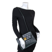 Koop en verkoop uw authentieke Chanel Dark Green Vintage Shoulder Bag