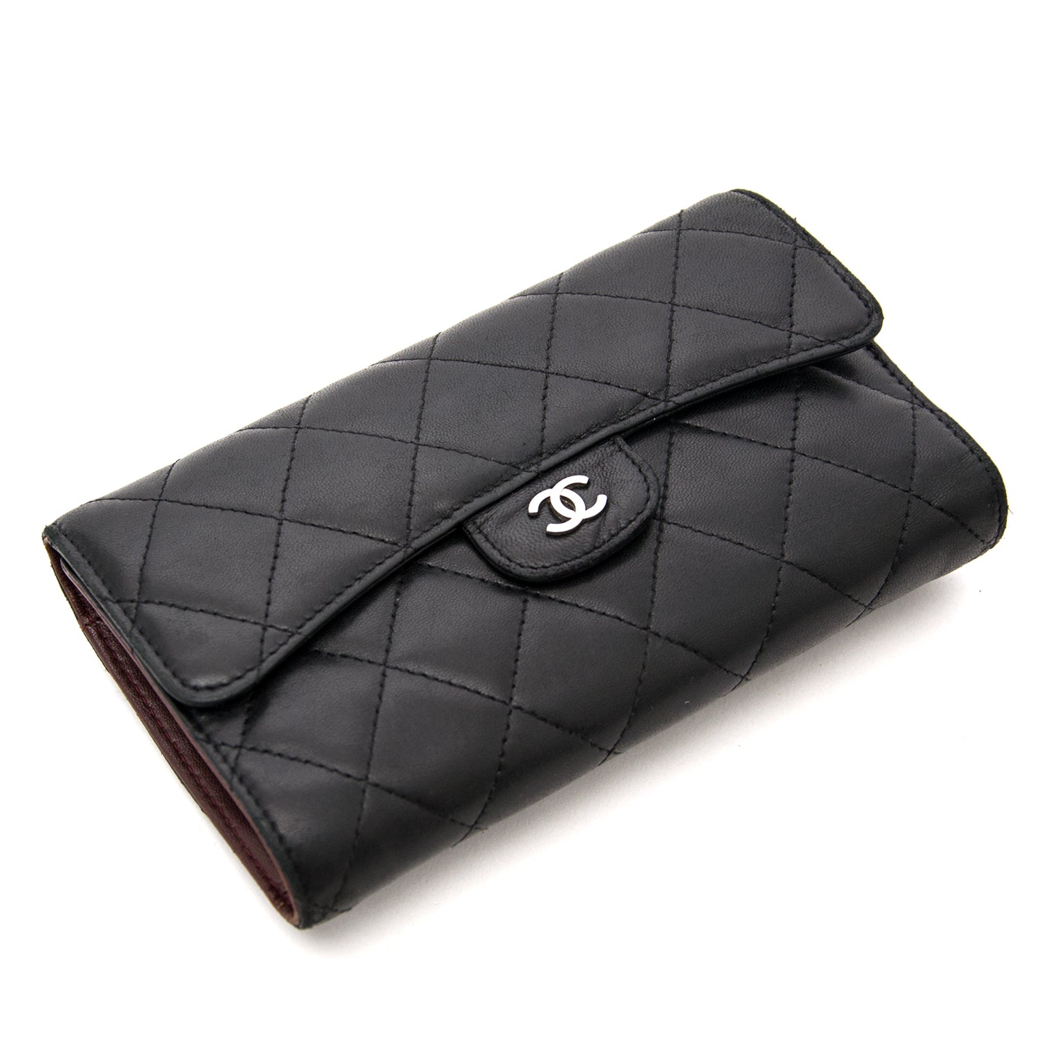 Authentieke Black Chanel Quilted Classic Wallet CC Logox voor juiste prijs bij LabelLOV vintage webshop