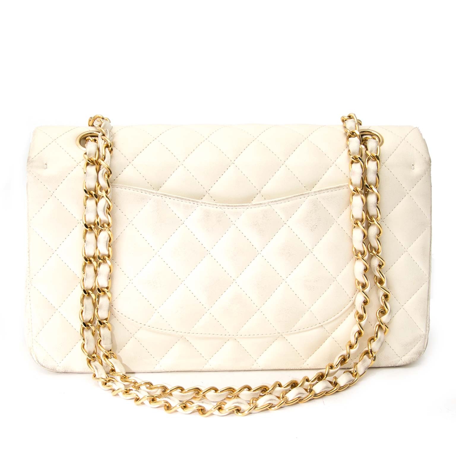 The Single Flap Bag is one of Chanel's inconic bags