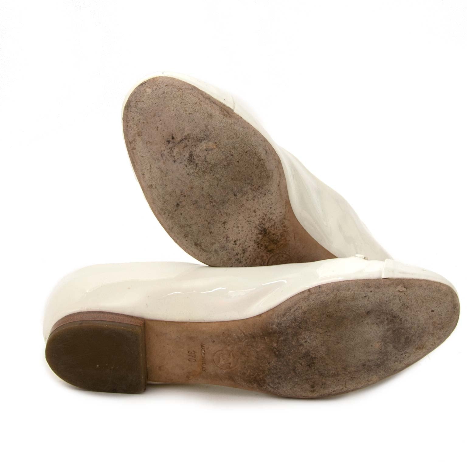Koop authentieke Chanel ballerinas bij labellov vintage mode webshop belgië