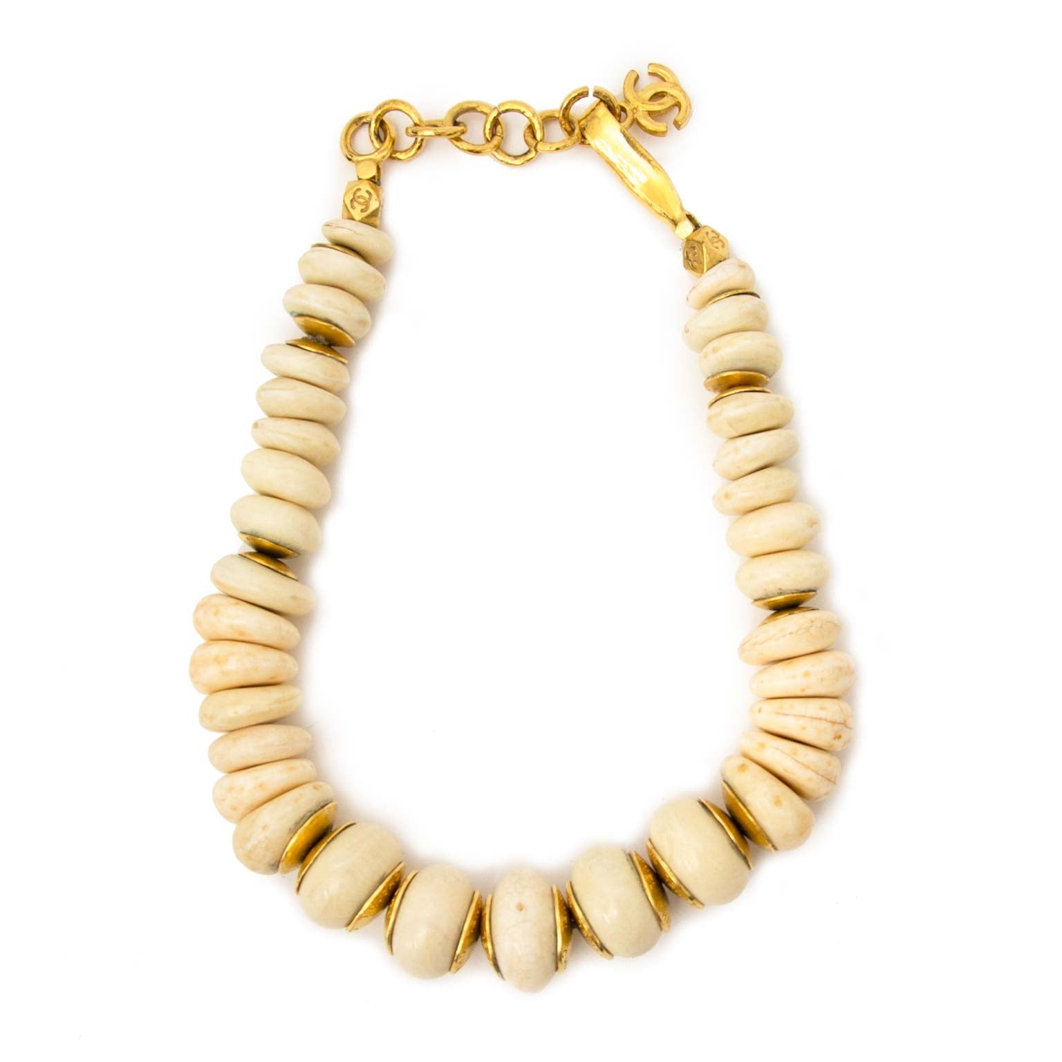 Chanel Cream Stone Beaded Necklace kopen en verkopen