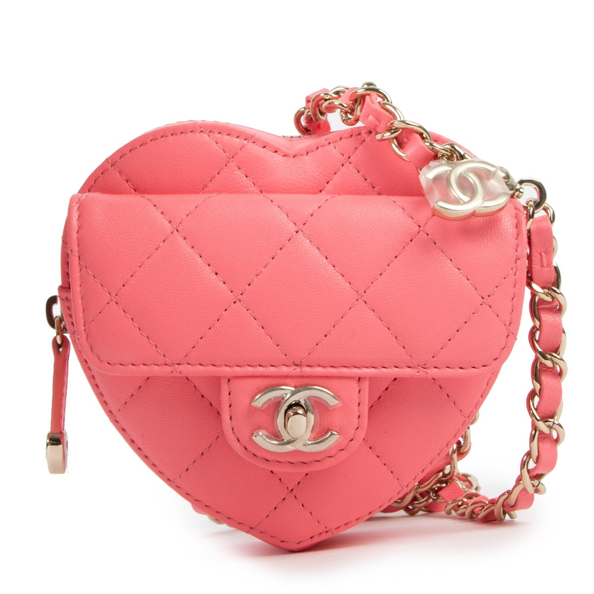 Chanel Spring/Summer 2022 Pink Lambskin Heart Belt Bag