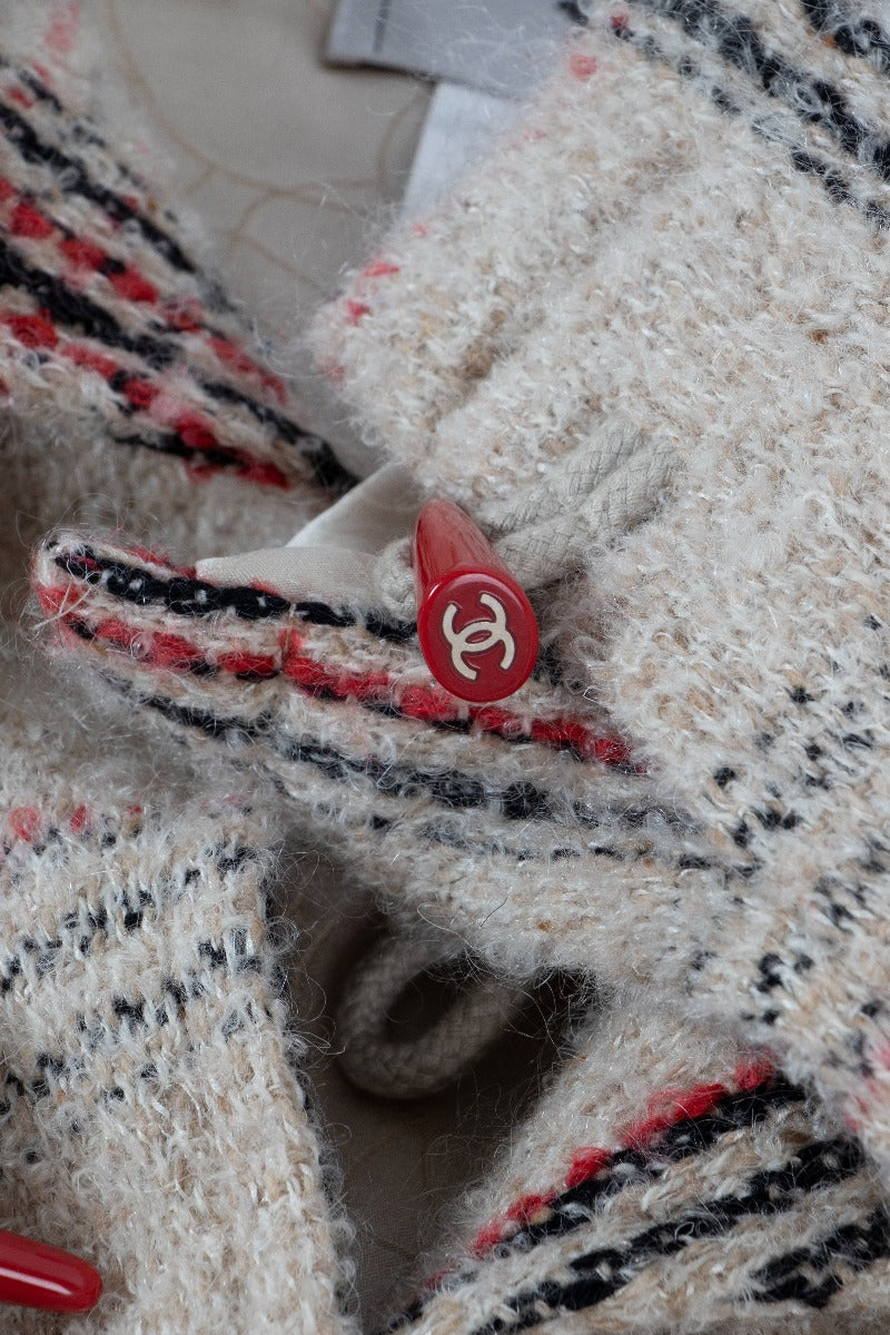 Manteau Duffle en Tweed de Laine Givrée Chanel Automne 2006 - Taille FR38