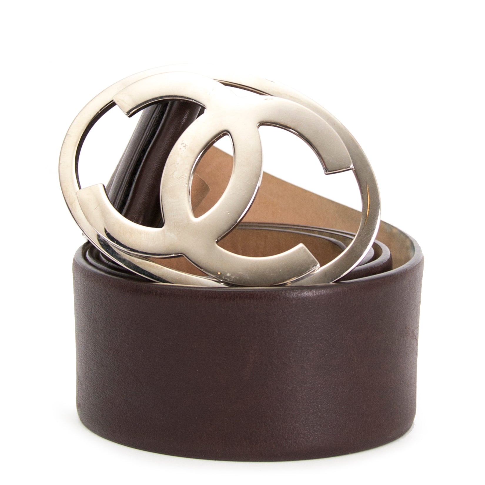 Buy and sell your authentic Chanel Brown Leather Belt for the best price online at Labellov