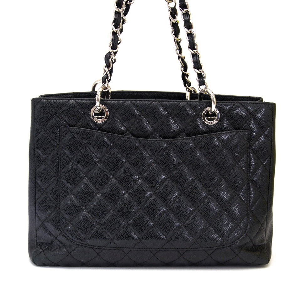 shop safe online at the best price Chanel tote bag like new webshop www.labellov.com