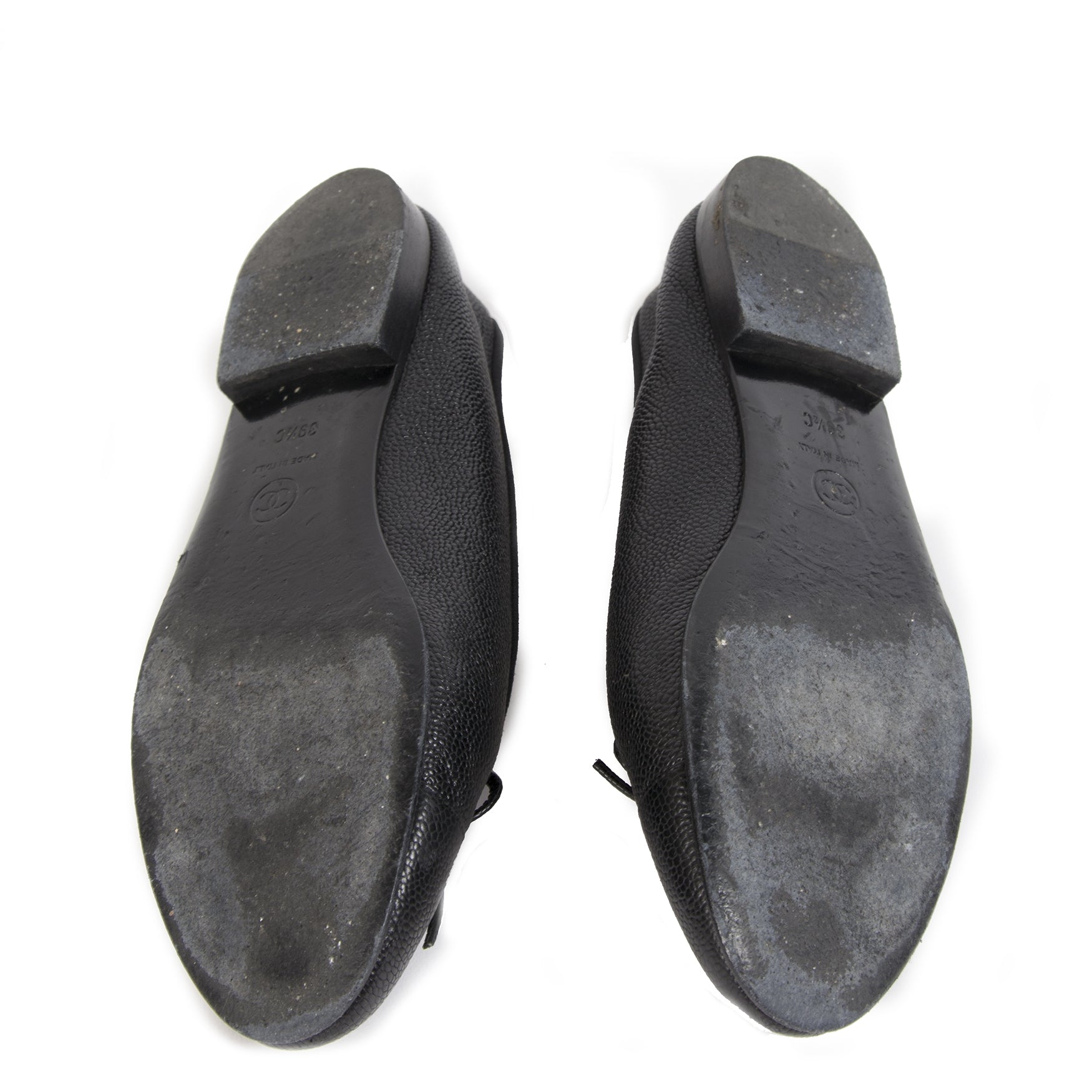 Chanel Caviar Leather Ballet Flats Black - size 39