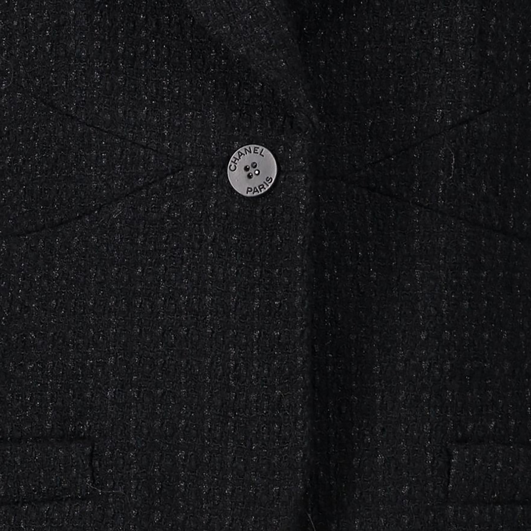 Authentic second-hand vintage Chanel Black Tweed Jacket - Size 42 buy online webshop LabelLOV