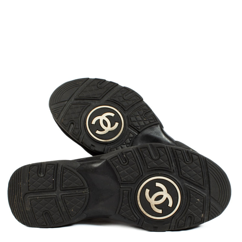 shop 100% authentic second hand Chanel Black Suede Sneakers - Size 40 1/2 on Labellov.com