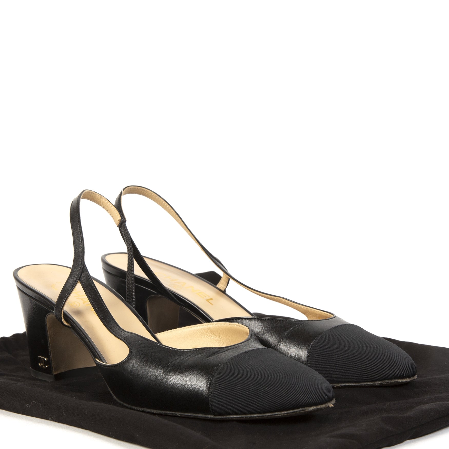 Chanel Black Leather Heels Size 40,5