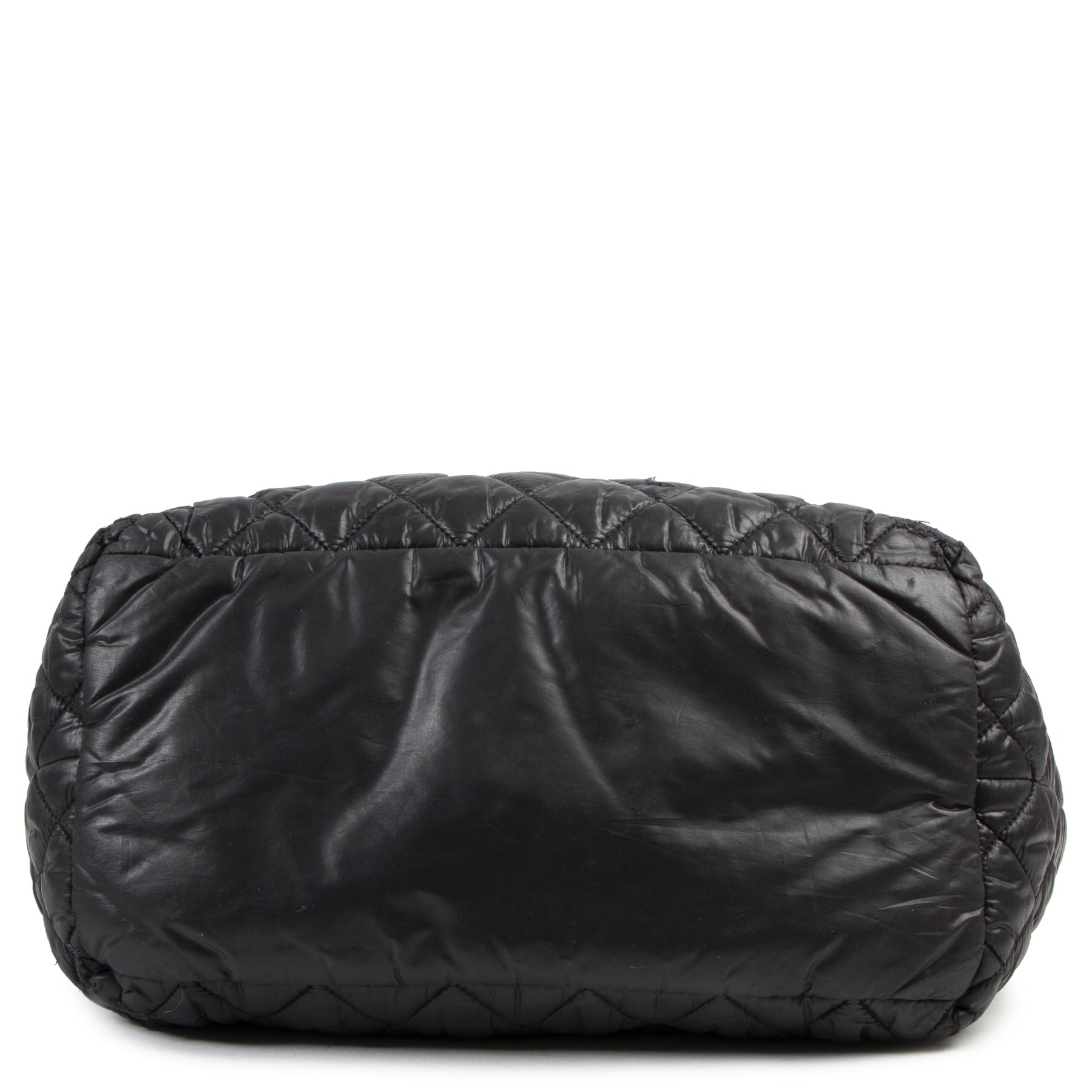 Authentic secondhand Chanel Black Quilted Cocoon Bag designer bags fashion luxury vintage webshop safe secure online shopping