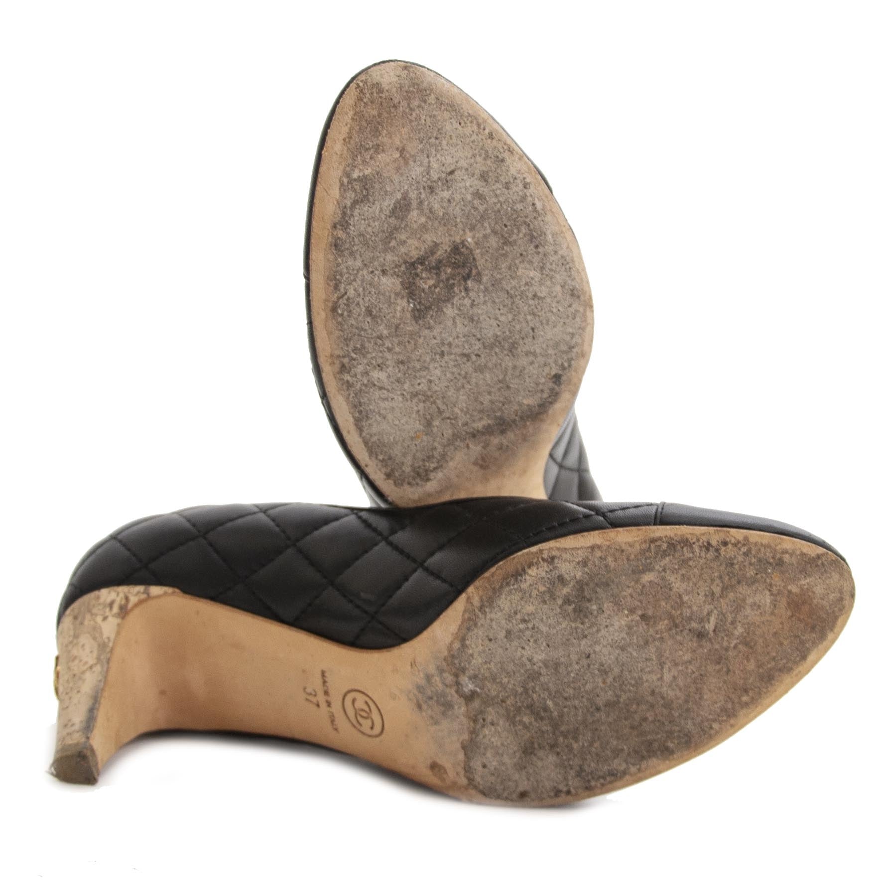 Authentique seconde main vintage Chanel Quilted Pumps Cork Heels achète en ligne webshop