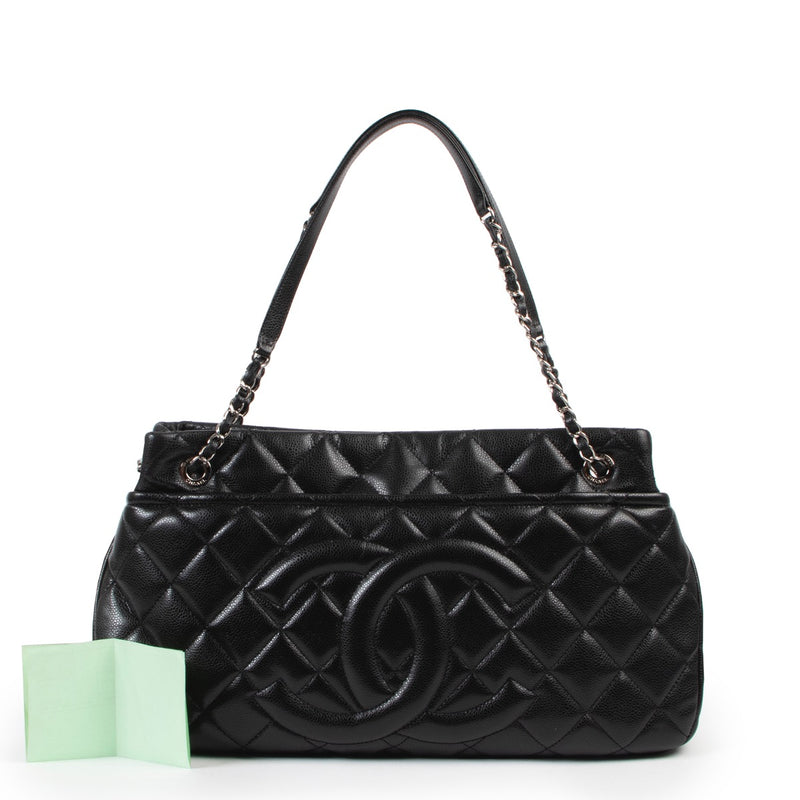 shop safe online Chanel Black Caviar Shopping Tote . excellent condition , Chanel Black Caviar Shopping Tote 100% authentic luxury