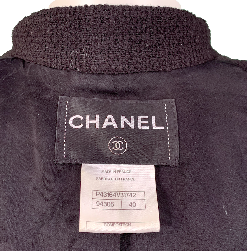 Chanel Black Tweed Jacket - Size FR40 - for the best price at Labellov secondhand luxury