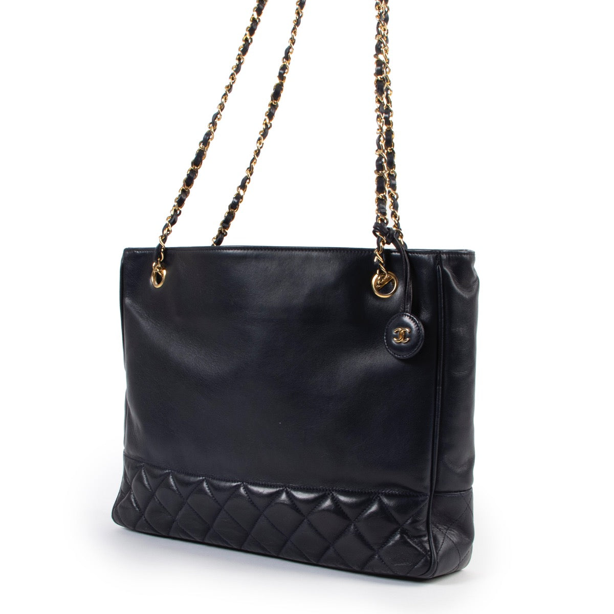 Shop safe online at Labellov in Antwerp this 100% authentic second hand Chanel Blue Tote Shoulder Bag