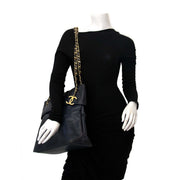 Kaufen Sie authentischen gebrauchten Chanel Blue Shopper zu einem fairen Preis bei LabelLOV. Sicheres Online-Shopping.