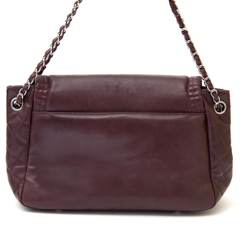 shop safe online at the best price Chanel Coco Bengal Accordion Flap Plum bag like new webshop www.labellov.com