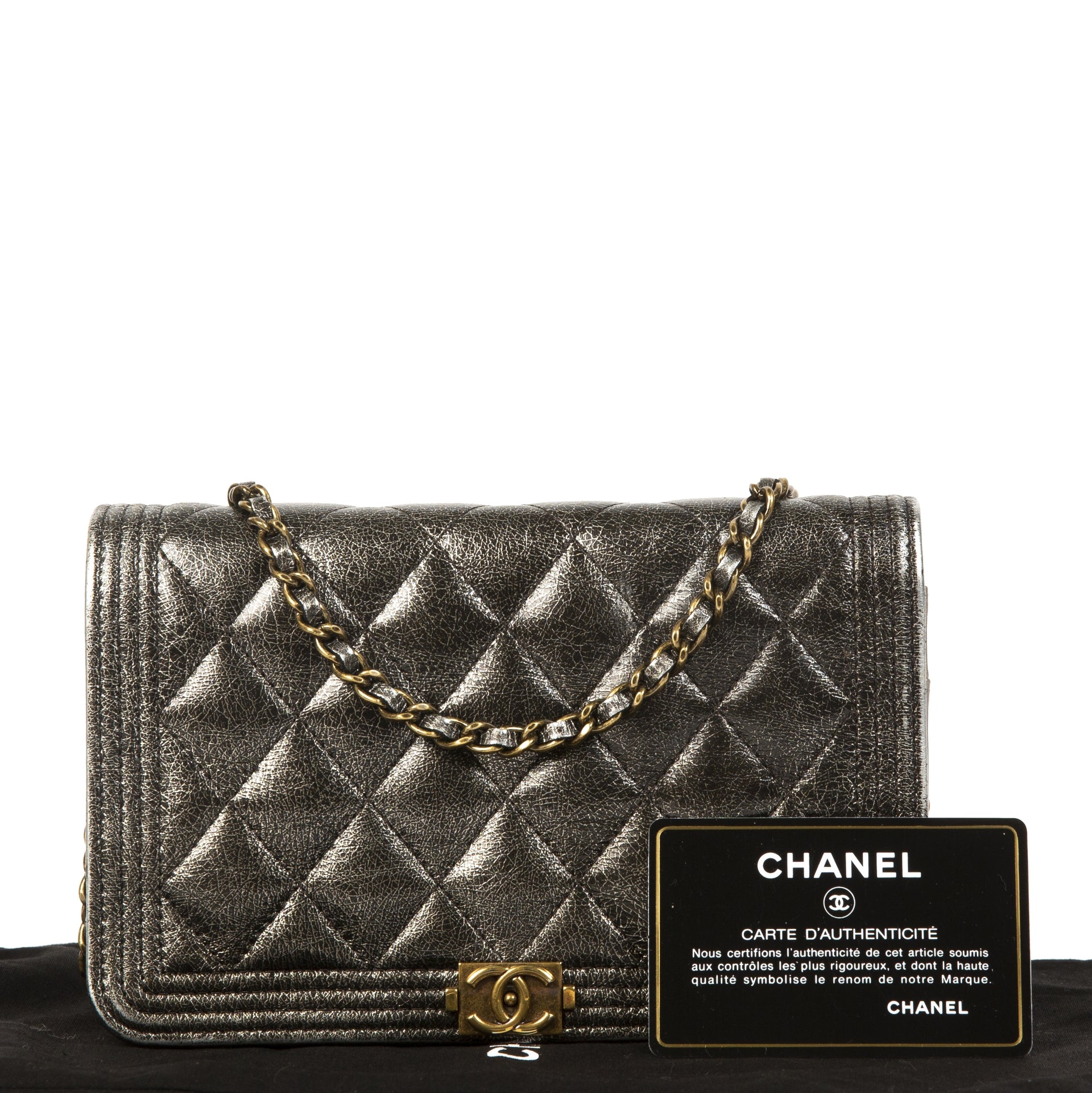 acheter en ligne seconde main Chanel Boy Wallet On Chain Metallic Grey WOC Bag