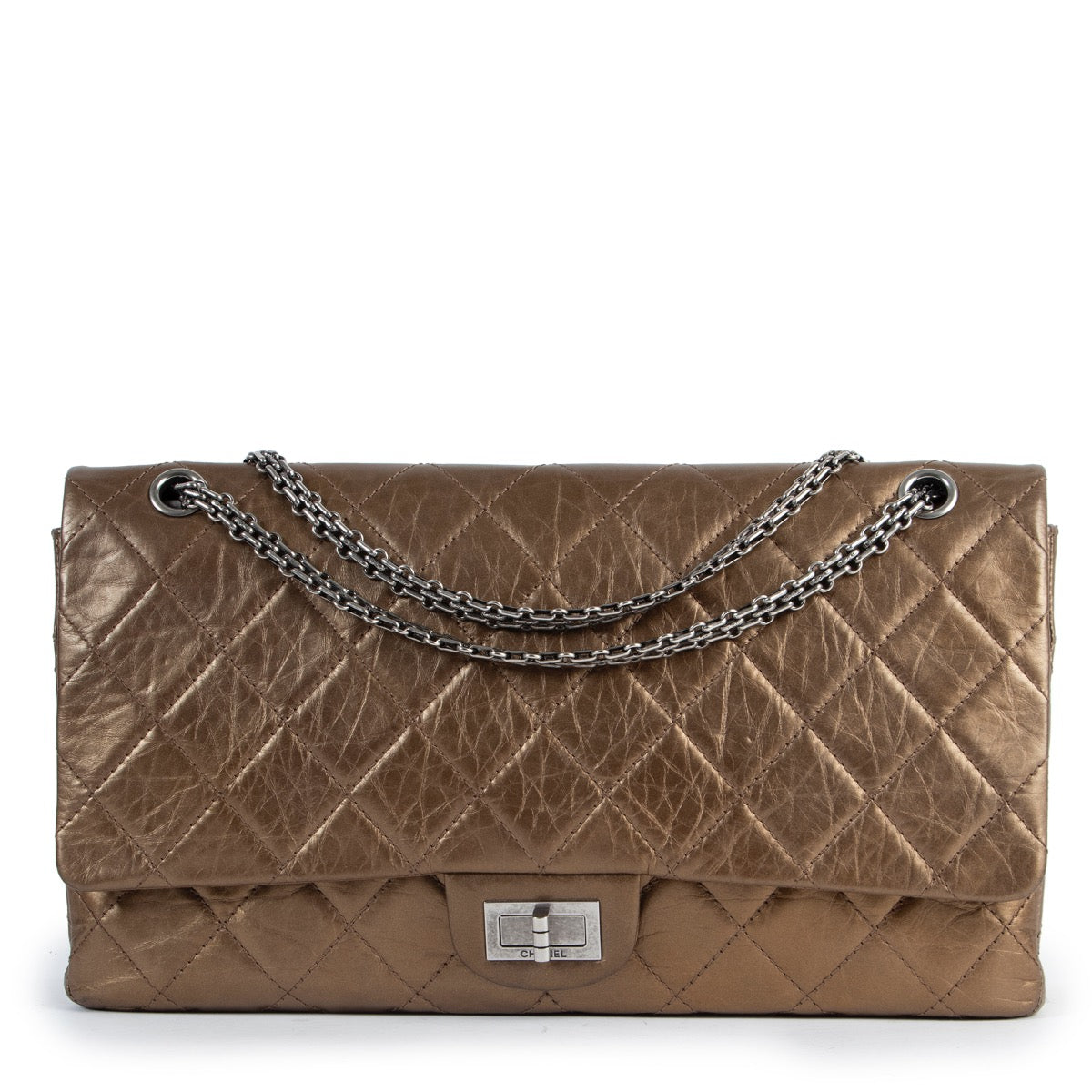 Chanel 2.55 Jumbo Metallic Gold Double Flap Bag in good condition on Labellov Vintage site for 2nd hand designer bags
