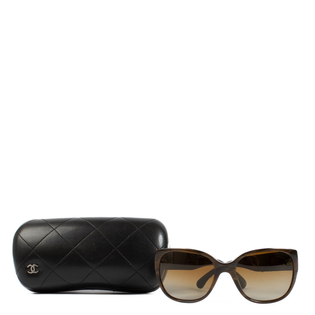 Authentic second hand Chanel Tweed Sunglasses on Labellov.com