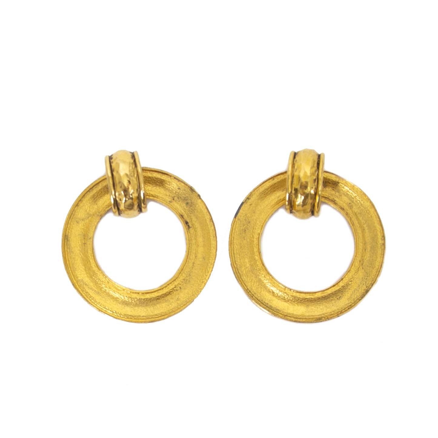 Authentieke vintage Chanel Golden Hoop Earrings koop online webshop LabelLOV