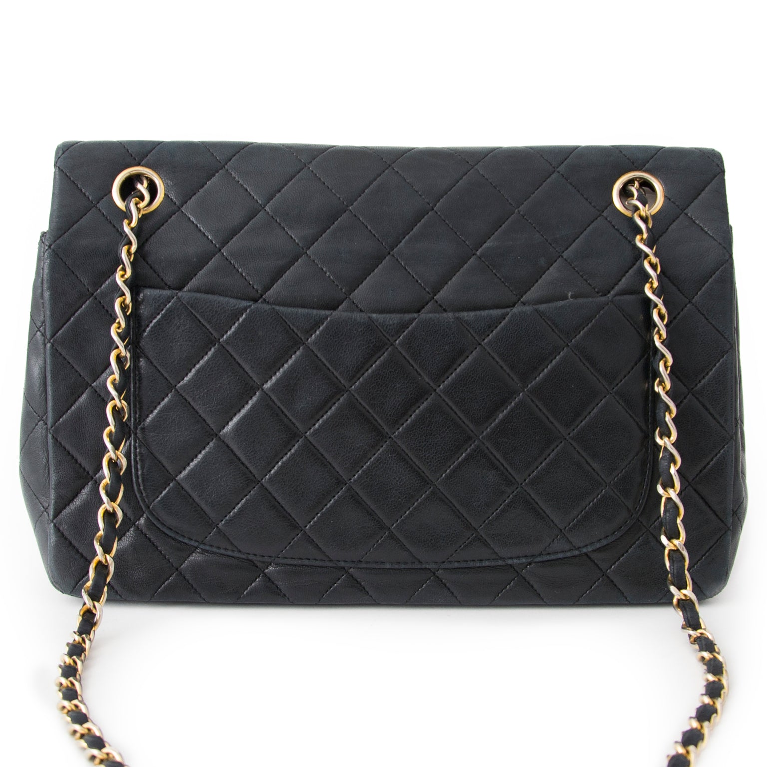 Acheter Chanel flap en ligne au LabelLOV. De façon sécurisée. Vintage, mode. Anvers, Belgique.