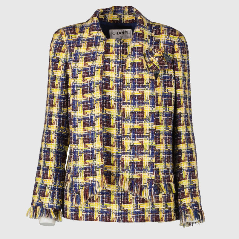 Authentic pre-loved Chanel 04A Check Tweed Jacket - Size FR 40 on Labellov.com