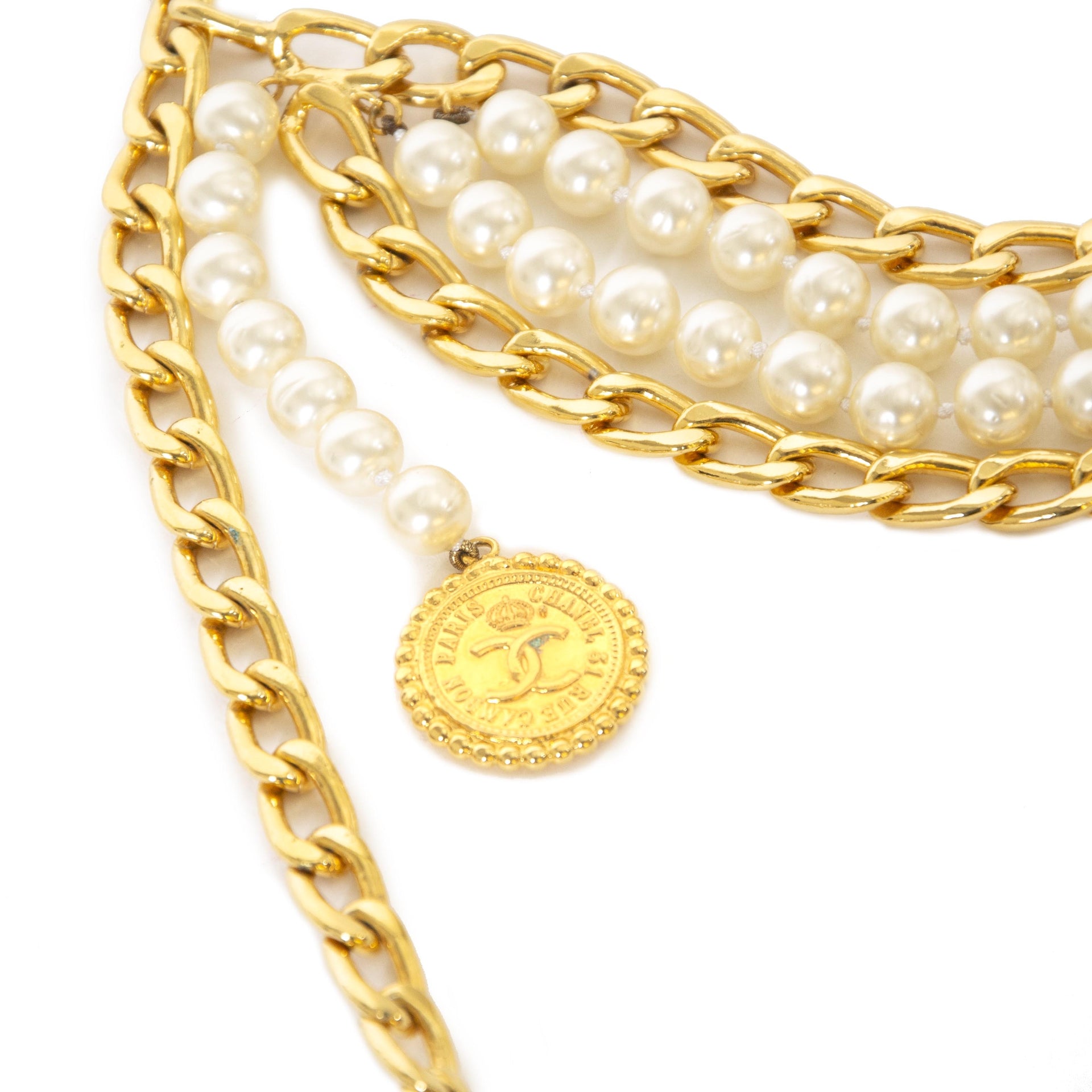 Rare Vintage Chanel Pearl Tassel Chain Belt now for sale at labellov vintage fashion webshop belgium