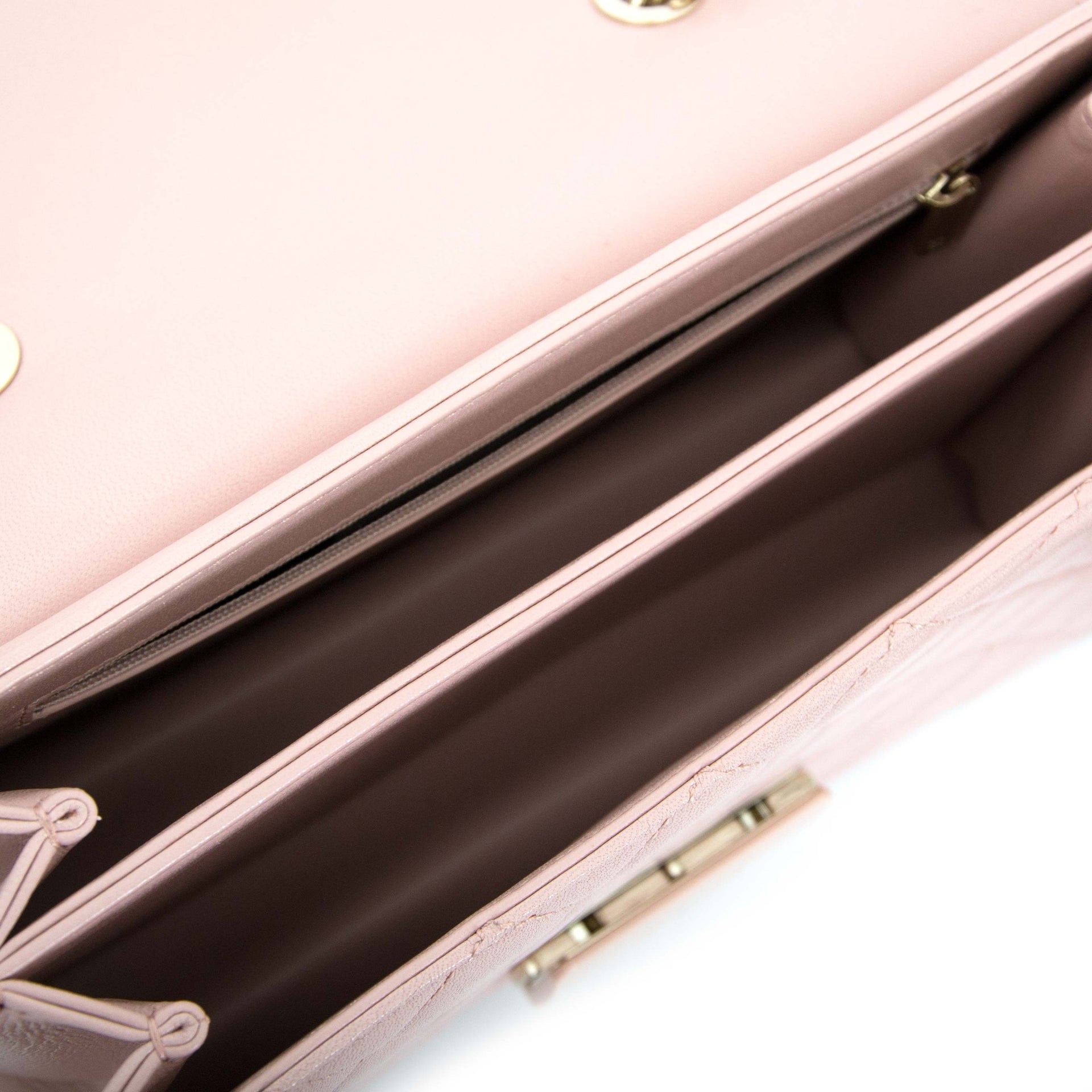 acheter en ligne pour le meilleur prix Chanel Pink Sheepskin Flap Bag