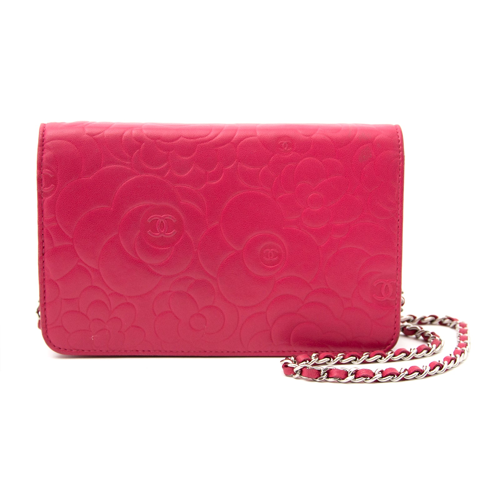shop your luxury clutch at the best price online Chanel Fuchsia Camelie Wallet On A Chain