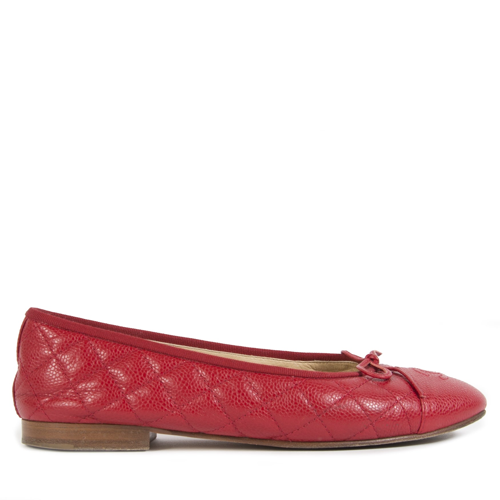 Authentieke tweedehands Chanel Red Quilted Caviar Leather Ballet Flats maat 39 juiste prijs veilig online winkelen LabelLOV webshop luxe merken winkelen Antwerpen België mode fashion ballerina's