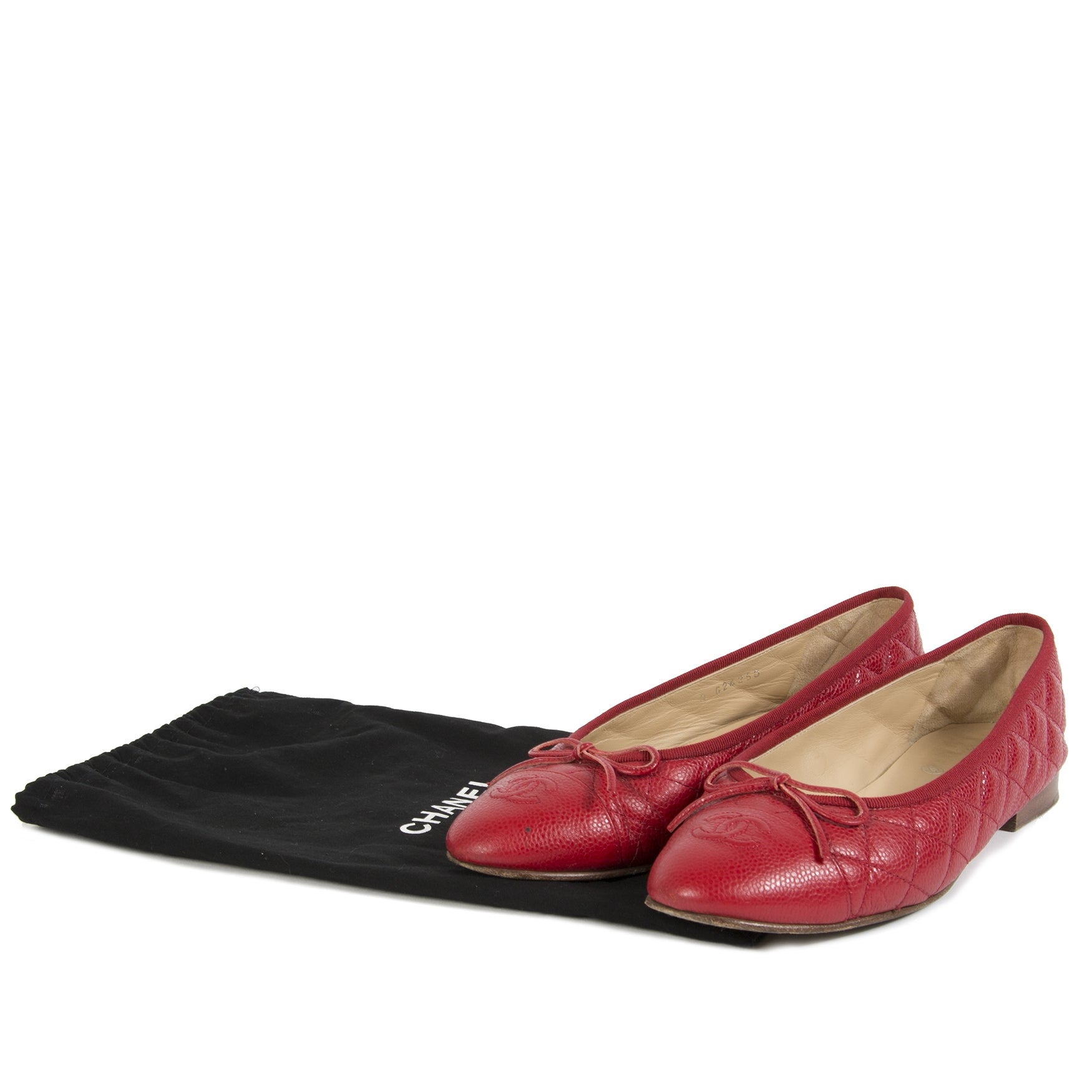 Authentieke tweedehands Chanel Red Quilted Caviar Leather Ballet Flats maat 39 juiste prijs veilig online winkelen LabelLOV webshop luxe merken winkelen Antwerpen België mode fashion ballerina's