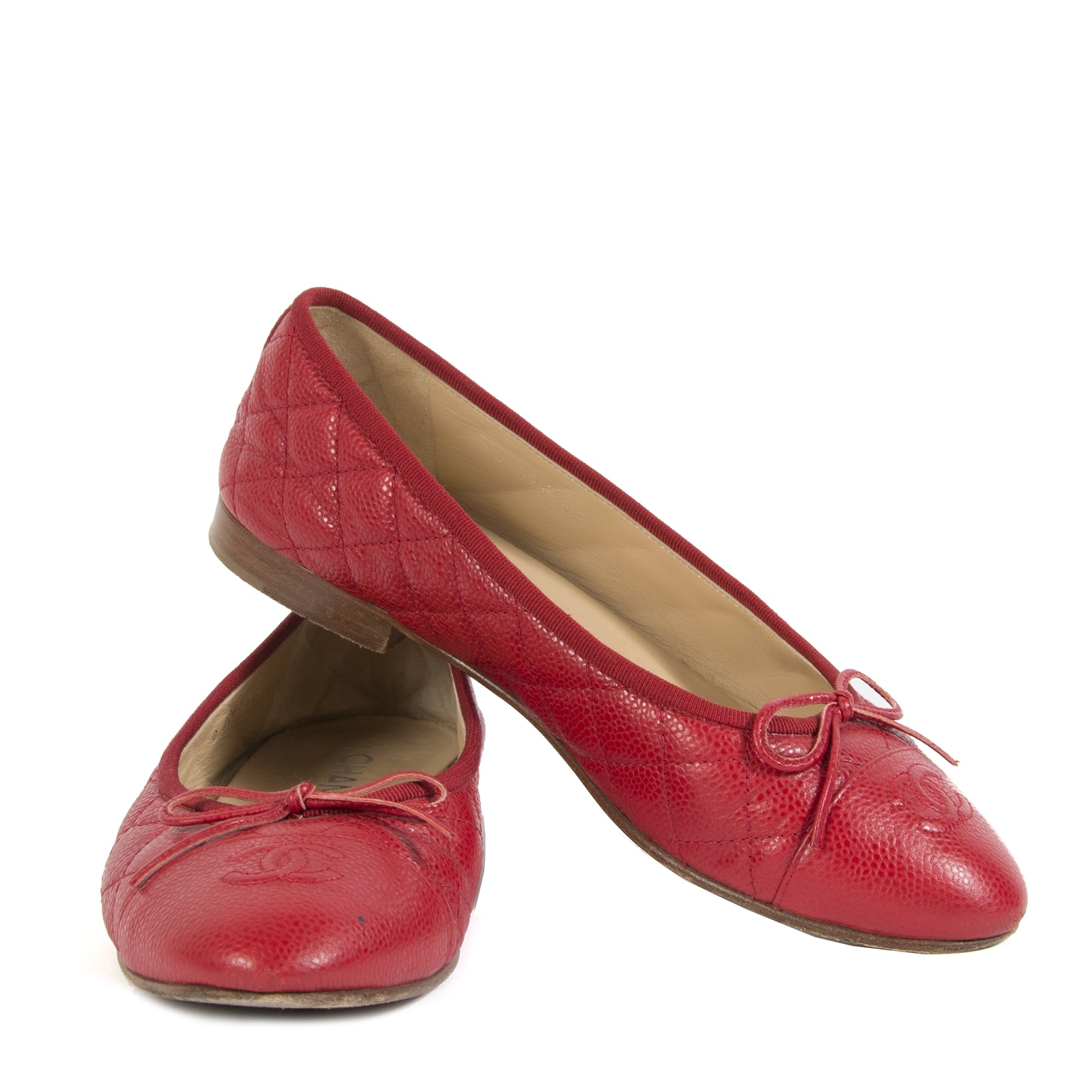 Authentieke tweedehands Chanel Red Quilted Caviar Leather Ballet Flats maat 39 juiste prijs veilig online winkelen LabelLOV webshop luxe merken winkelen Antwerpen België mode fashion ballerina's