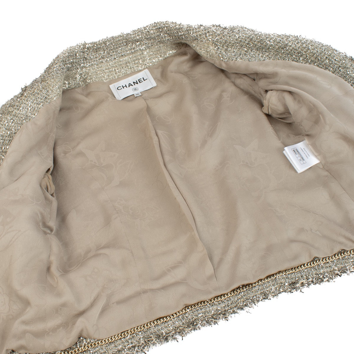 Authentic second hand Chanel silver set on Labellov.com