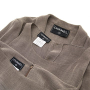 Koop en verkoop uw authentieke Chanel Three-Piece Skirt Suit aan de beste prijs bij Labellov