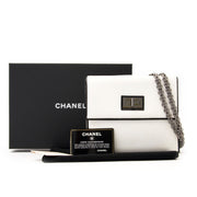 searching for a secondhand luxury bag ? Chanel Cruise 2008/2009 Evening Bag