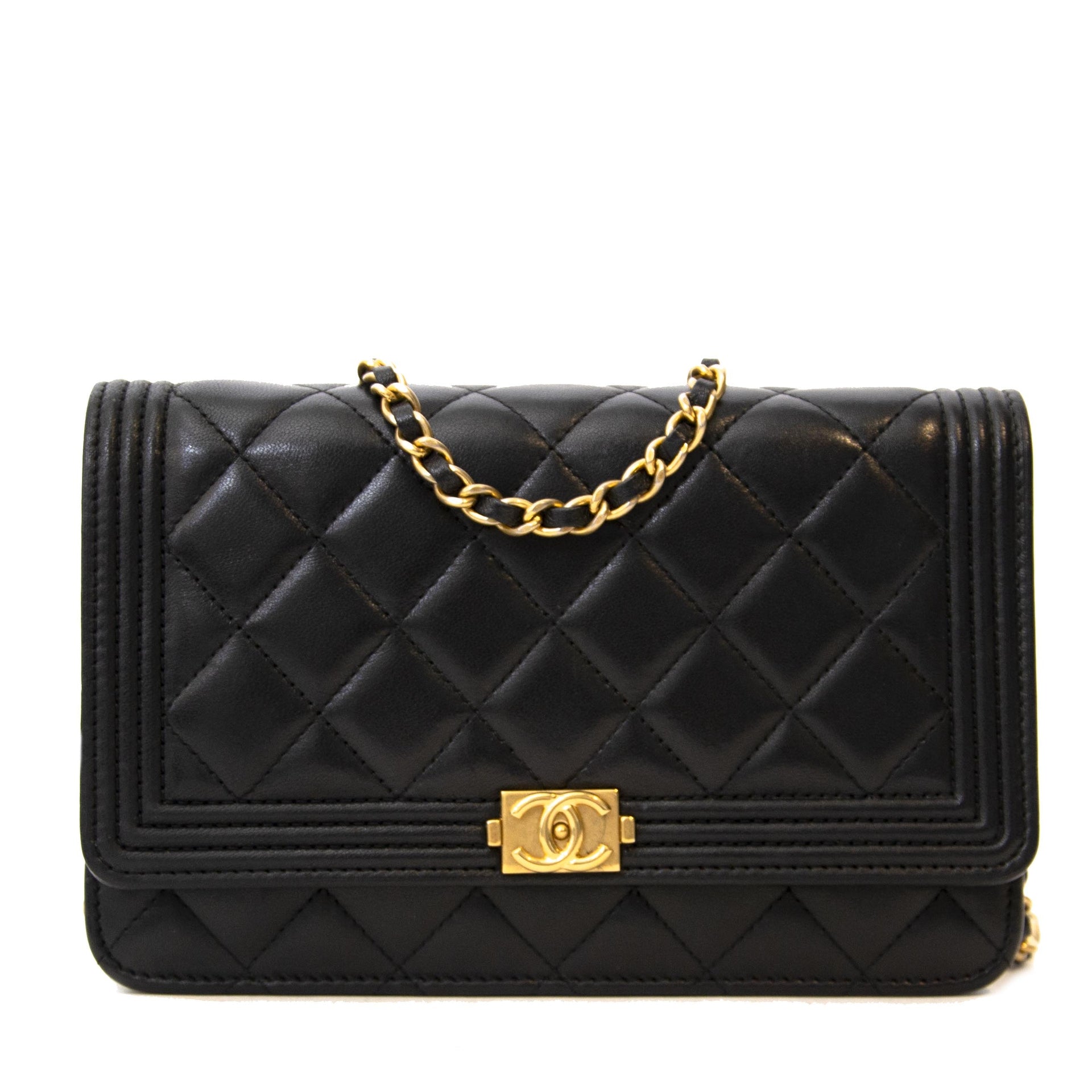 acheter en ligne seconde main Chanel Black Boy WOC .