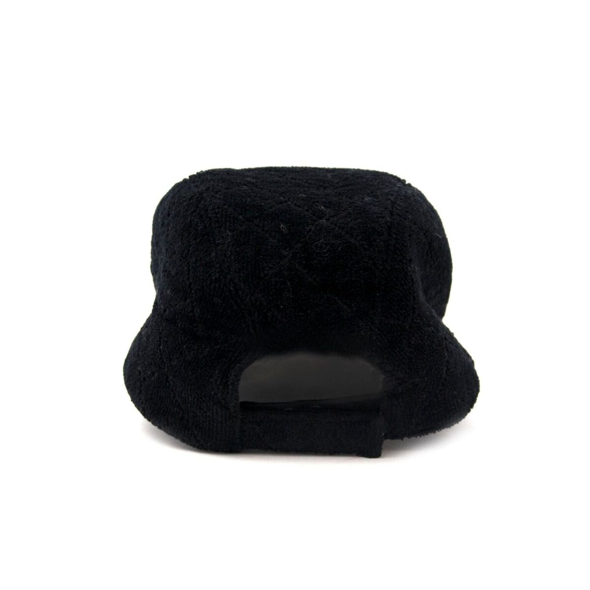Koop authentieke tweedehands Chanel zwarte pet aan een eerlijke prijs bij LabelLOV. Veilig online shoppen.