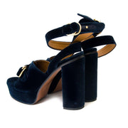 Achetez authentique Chloé chaussures pour le bon prix chez LabelLOV.