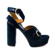 Buy authentic secondhand Chloé heels at the right price at LabelLOV vintage webshop. Safe and secure online shopping.