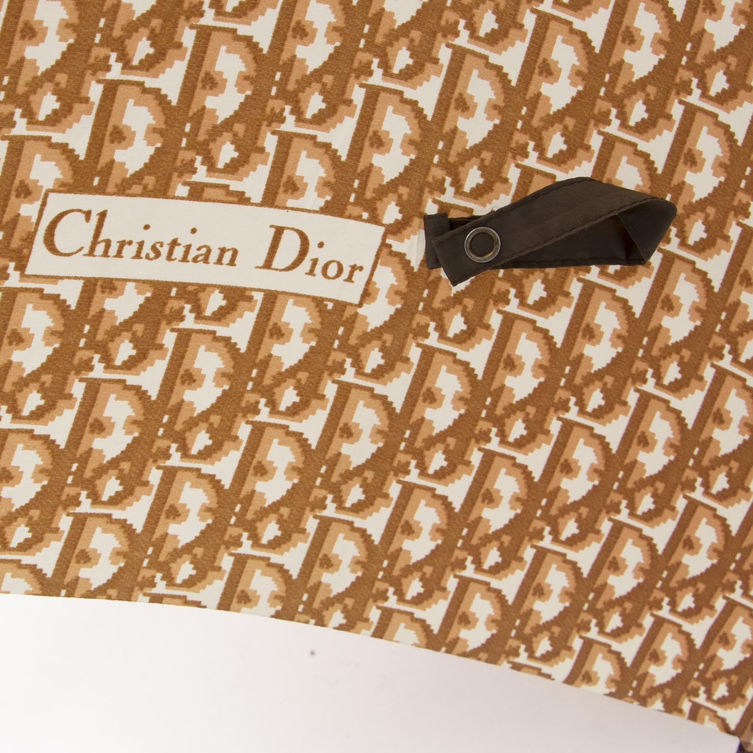 acheter Christian Dior Brown Monogram Umbrella best designer luxury umbrella pour le meilleur prix