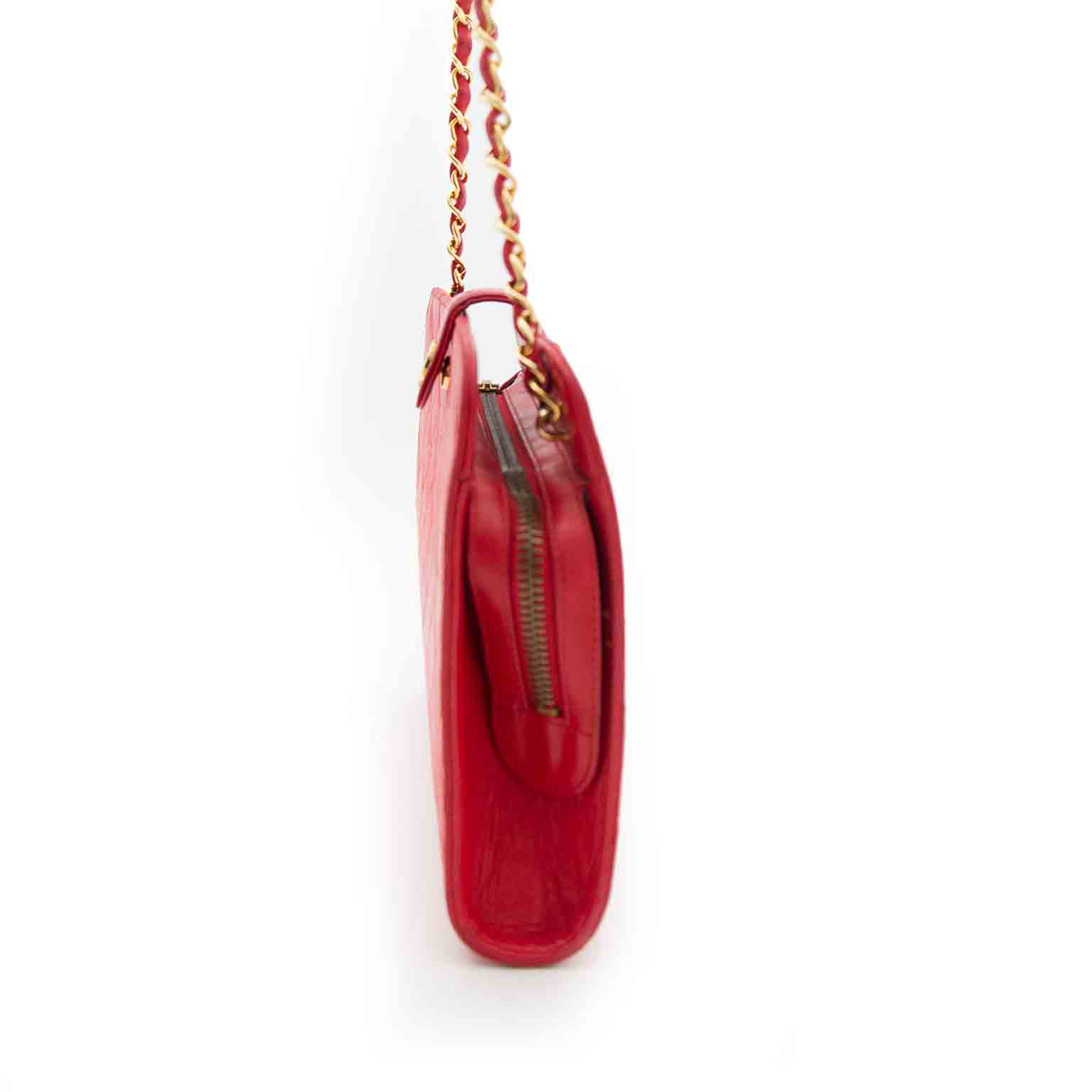 Buy and sell your preloved designer bags for the best rates online at Labellov luxury